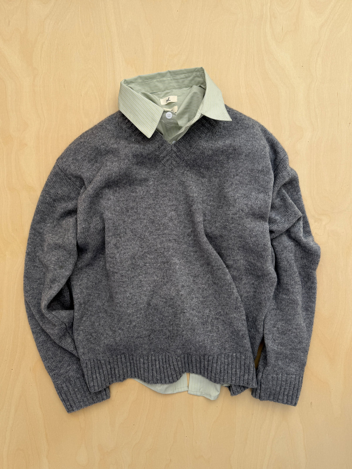 Cashmere Wool Knit Sweater (Grey)